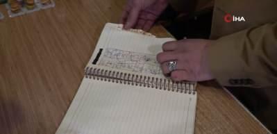 Sakarya'da yaktığı defterle mahallelinin hayır duasını aldı