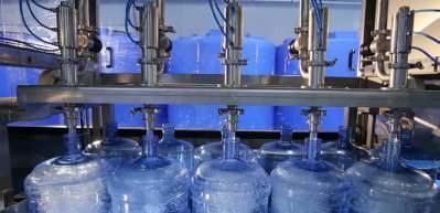 &Uuml;&ccedil; b&uuml;y&uuml;kşehirde  yaşanan su krizi sonrası damacana fiyatları u&ccedil;uşa ge&ccedil;ti