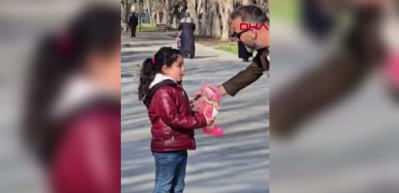 16 milyon izlenen deney k&ouml;y okullarındaki &ccedil;ocuklara &lsquo;umut&rsquo; oldu