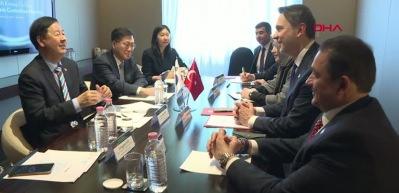 Bakan Bayraktar G&uuml;ney Koreli mevkidaşı ile g&ouml;r&uuml;şt&uuml;