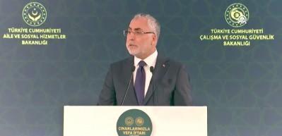 Bakan Işıkhan'dan emeklilere m&uuml;jde