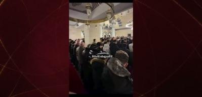 Bilal Erdoğan, &Uuml;sk&uuml;p'te teravih namazını kıldırdı