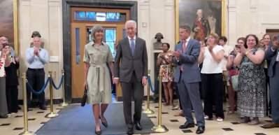 Fransa, Dışişlerinin davetine icabet etmeyen ABD'nin Paris B&uuml;y&uuml;kel&ccedil;isi'nin bakanlarla g&ouml;r&uuml;şmesini kısıtladı