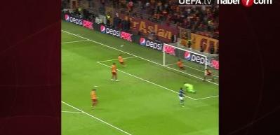 Galatasaray'ın eski yıldızı Barcelona yolcusu!