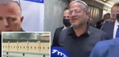 İsrailli Bakan Ben-Gvir&rsquo;den İran'ı destekleyenlerin &ldquo;başını keseriz&rdquo; tehdidi