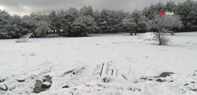 Meteoroloji İstanbul i&ccedil;in de tarih verdi: 3 ile kuvvetli kar uyarısı!