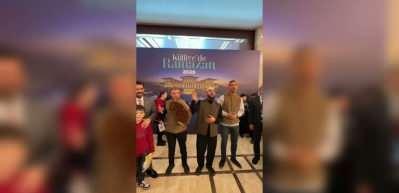 Fenomen Celal Karat&uuml;re K&uuml;lliye'de sevilen ilahileri seslendirdi