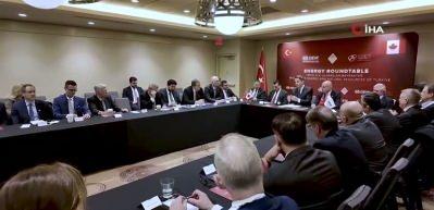 Bakan Bayraktar Kanada'da a&ccedil;ıkladı: 2050 hedefi 20 gigavat n&uuml;kleer g&uuml;&ccedil;!