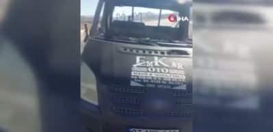 Beyşehir-Antalya yolunda kamyonet yangını