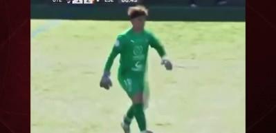 Kalecisini &ccedil;ıkaran takım 2-0'dan gelerek 1 puanı kaptı