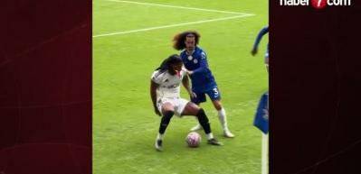 D&uuml;nyaca &uuml;nl&uuml; ismin spor salonuna girişi yasaklandı