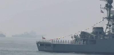 İran ait savaş gemisi "IRIS Dena" vuruldu