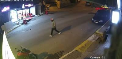 Sarıyer'de silahlı g&ouml;vde g&ouml;sterisi! 18 yaşındaki ş&uuml;pheli: İşi 30 bin liraya aldım