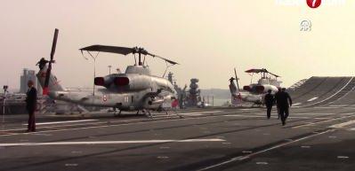 TCG Anadolu g&ouml;vde g&ouml;sterisi yaptı! İngiltere sularında tarihi an