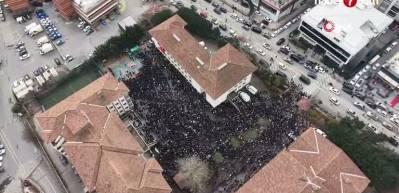 Y&uuml;zlerce meslektaşı Fatma Nur &ouml;ğretmeni son yolculuğuna uğurladı