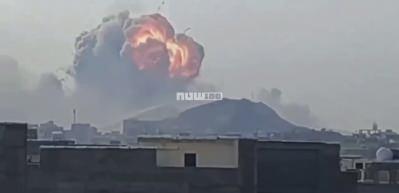 ABD ve İsrail saldırıları s&uuml;r&uuml;yor: İran'ın başkenti Tahran'da yeni patlamalar