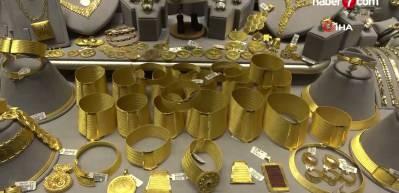 Altın fiyatları d&uuml;ş&uuml;şe ge&ccedil;ti!