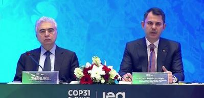 Bakan Murat Kurum İklim zirvesinde g&uuml;venli enerji hakkında konuştu 