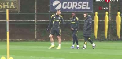 Fatih Karag&uuml;mr&uuml;k-Fenerbah&ccedil;e: Muhtemel 11'ler