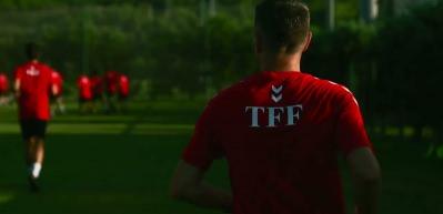 Hakemlerin k&ouml;t&uuml; performansı bardağı taşırdı! TFF karar aldı: 'Acil' koduyla toplantı