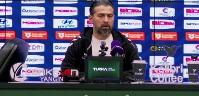 İlhan Palut: İnşallah penaltı kararı doğrudur