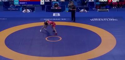 Milli g&uuml;reş&ccedil;i Tuba Demir, 23 yaş altında Avrupa 3'&uuml;nc&uuml;s&uuml; oldu