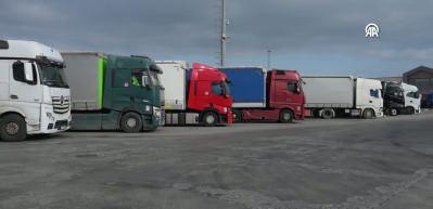 Tır şof&ouml;rlerinden yeni g&uuml;mr&uuml;k kapısı talebi