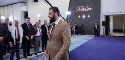 Ahmed eş-Şara, bayram namazını Halk Sarayı'nda kıldı!