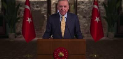 Cumhurbaşkanı Erdoğan'dan Ramazan Bayramı mesajı: T&uuml;rkiye'nin &ouml;n&uuml;n&uuml;n kesilmesine m&uuml;saade etmeyiz