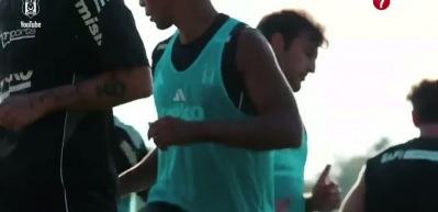 Fenerbah&ccedil;e derbisi &ouml;ncesi Beşiktaş'a k&ouml;t&uuml; haber!