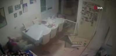 İran'ın f&uuml;zelerinin dalgası İsrail'deki evleri darmadağın etti