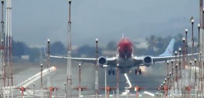 Ortadoğu'daki savaş K&ouml;rfez &uuml;lkelerinde krizi derinleştirdi