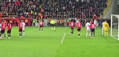 Portekiz'de Orkun K&ouml;k&ccedil;&uuml; g&uuml;ndemde