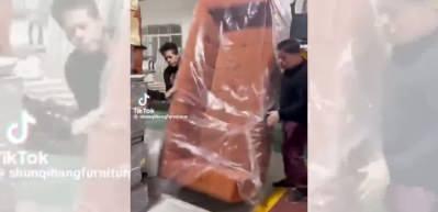 &Ccedil;in'de akılalmaz koltuk paketleme tarzı! Minicik kutuya sığdırıp t&uuml;m d&uuml;nyaya satıyorlar