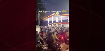 H&uuml;rm&uuml;z Boğazı'nın kapanması Hindistan'ı vurdu! &Uuml;lkedeki kaos kameralara yansıdı