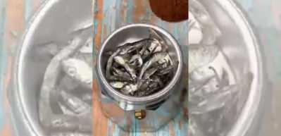 Karadeniz&rsquo;de sıra dışı lezzet krizi: Hamsili kahve&rdquo; denediler, soluğu hastanede aldılar!