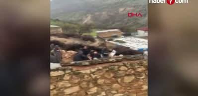 Mardin'de ahır &ccedil;&ouml;kt&uuml; 50 k&uuml;&ccedil;&uuml;kbaş hayvan telef oldu!