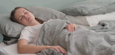 Uykudaki tehlike: Yanlış yatak ve yastık omurga yapısını bozuyor!