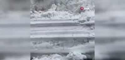 Van-Hakkari karayoluna &ccedil;ığ d&uuml;şt&uuml;