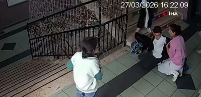 Heimlich manevrası bir &ouml;ğrencinin hayatını kurtardı