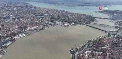 Aşırı yağışların ardından Hali&ccedil; &ccedil;amura bulandı!