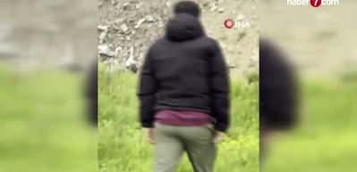 Av t&uuml;feğiyle vurularak yaralanan leyleğe kuş g&ouml;zlemcisinden ilk yardım