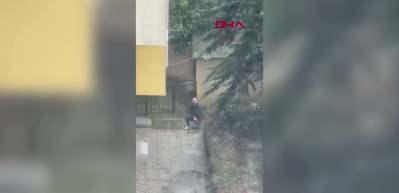 &Ccedil;alıştığı  iş yerini silahla basna banka &ccedil;alışanı tutuklandı