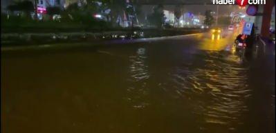 &Ccedil;ok kuvvetli sağanak ve fırtına geliyor!