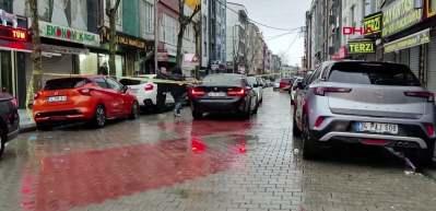 Esenyurt'ta yol verme tartışması silahlı kavgaya d&ouml;n&uuml;şt&uuml;: 1 &ouml;l&uuml;