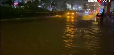 İstanbul ve T&uuml;rkiye&rsquo;de sağanak yağış uyarısı: Yeni sistem geliyor