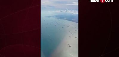 ABD-İran ateşkesi sonrası H&uuml;rm&uuml;z Boğazı'ndan ilk gemiler ge&ccedil;ti