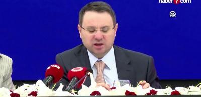 Adalet Bakanı G&uuml;rlek, Su&ccedil;a S&uuml;r&uuml;klenen &Ccedil;ocuklara İlişkin Araştırma Komisyonu &uuml;yeleri ile g&ouml;r&uuml;şt&uuml;