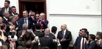 AK Parti g&uuml;&ccedil;l&uuml; liderlik arayışı anketinde ilk tercih edilen oldu