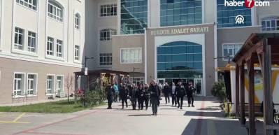 Burdur'da bir kadının evinde &ouml;ld&uuml;r&uuml;lmesine ilişkin davada 2 sanığa ağırlaştırılmış m&uuml;ebbet